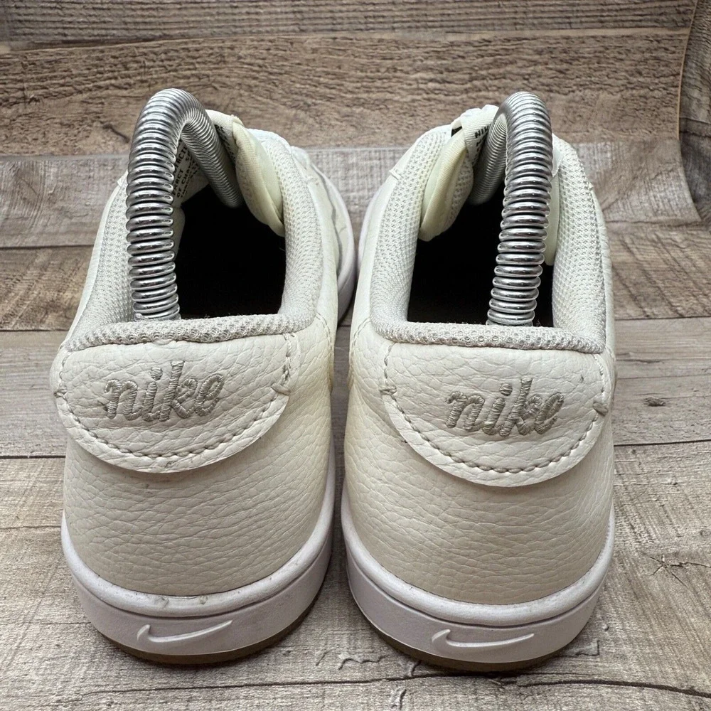 Nike Court Premium Casual Sneakers Womens Size‎ 8 White Shoes Lace Up CW1067-103